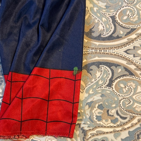 Marvel Spider Man Costume - Picture 7 of 8